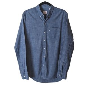 LEVI'S Sunset Long Sleeve Button Down One Pocket Blue Shirt size  M EUC